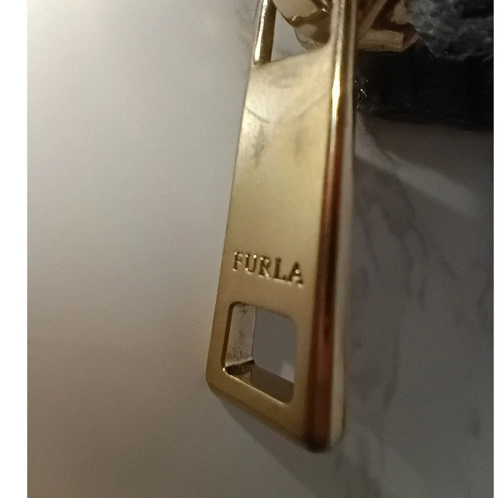 FURLA Babylon Dusty Light Blue Leather Zip Around Wallet - EUC
